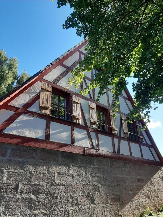 Ferienwohnung Kunst Und Kulturschuppen Hasenmuehle Kammerstein Exteriér fotografie